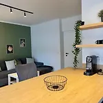 Stylisches Cityapartment Mit Schlossbergblick شقة