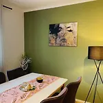 Stylisches Cityapartment Mit Schlossbergblick غراتس