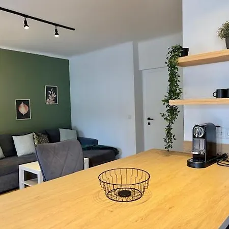 Stylisches Cityapartment Mit Schlossbergblick Apartment