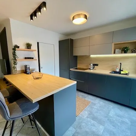 Stylisches Cityapartment Mit Schlossbergblick Apartment Graz