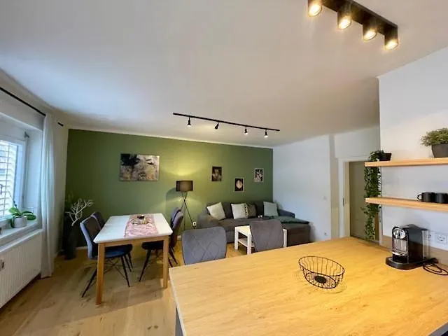 شقة Stylisches Cityapartment Mit Schlossbergblick