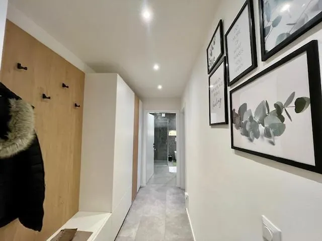 Stylisches Cityapartment Mit Schlossbergblick شقة *